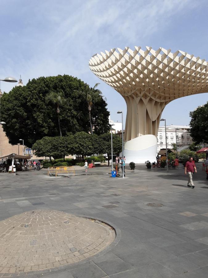 La Cabana Apartment Seville Exterior photo